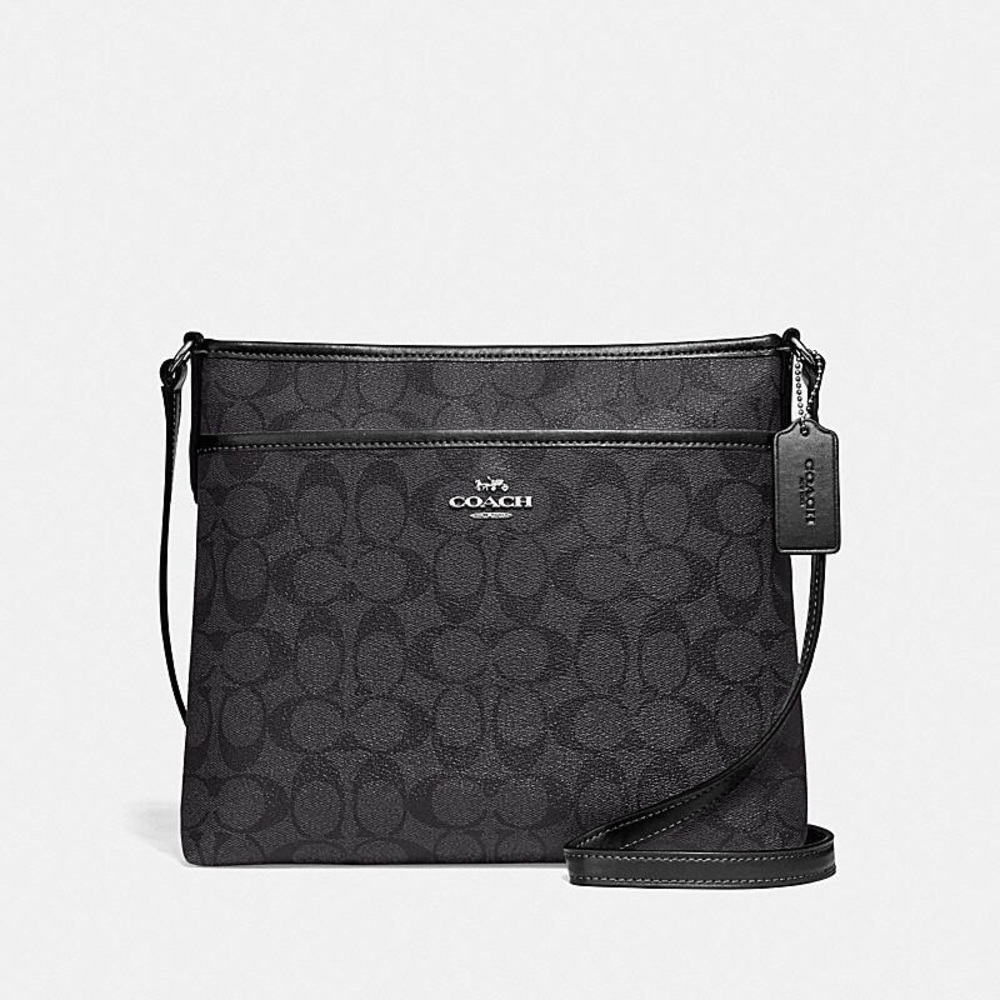 Beautiful New Crossbody in signature canvas